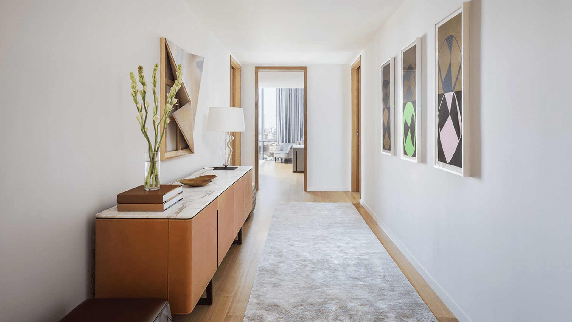 Fidelio low cabinet