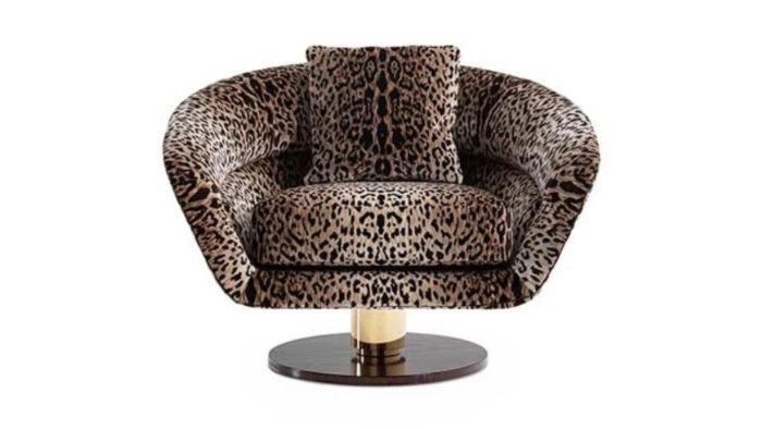 AVAX_DOLCE GABBANA_ROSA ARMCHAIR 1