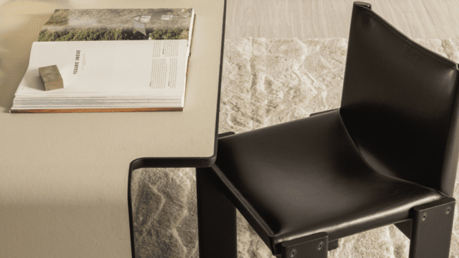 AVAX_MOLTENI&C_ARIA DESK 3