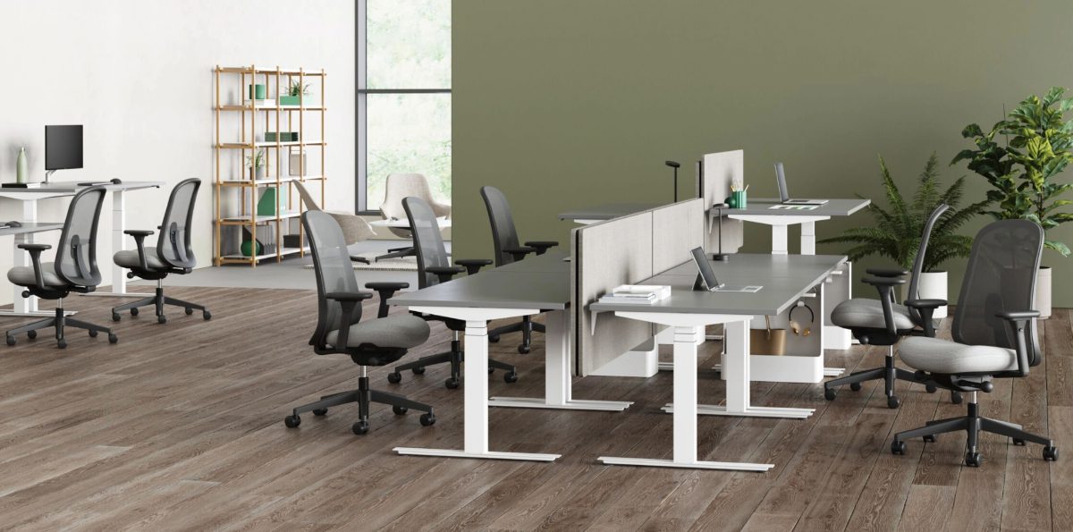 AVAX_OFFICE-CATEGORY_DESKS_HERMANMILLER